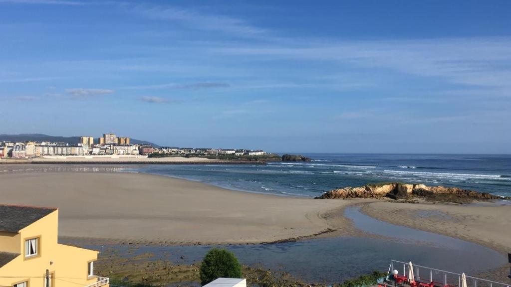 Con Hermosas Vistas A La Playa Del Altar * Sieiro